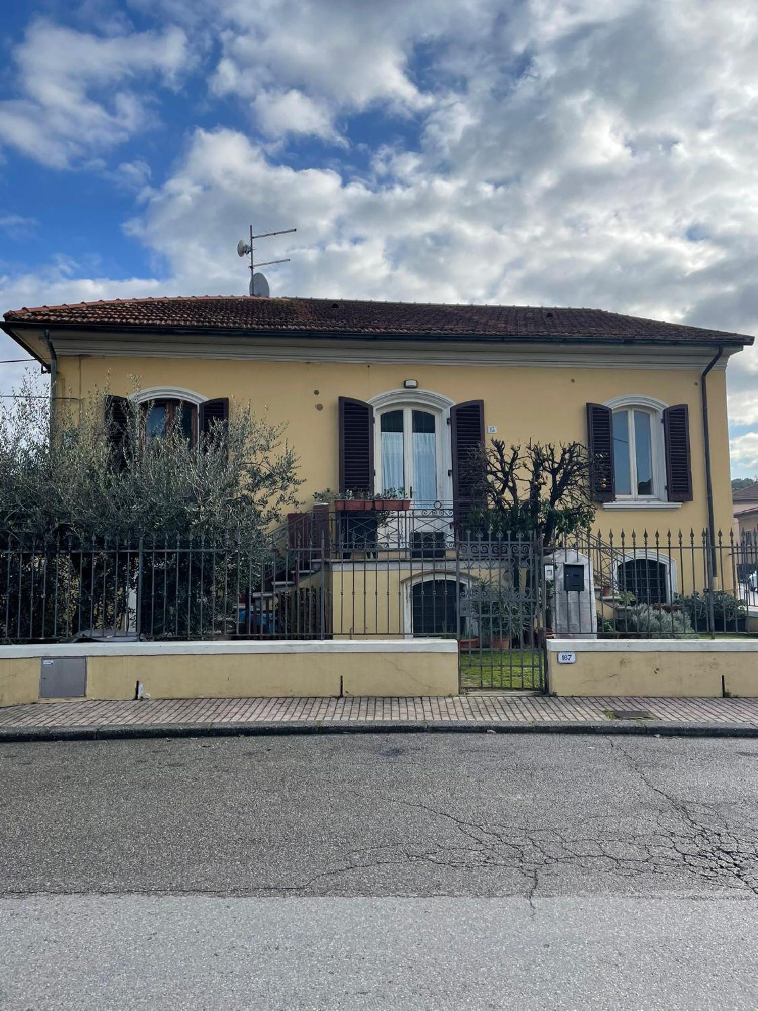 Appartamento In The Heart Of Tuscany Monsummano Terme Luaran gambar